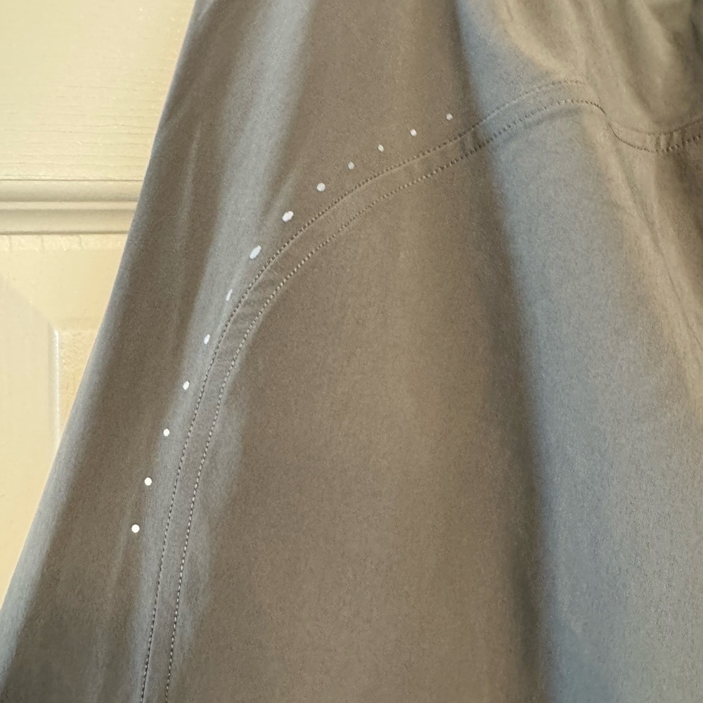 Lululemon pants - Picture 9 of 9